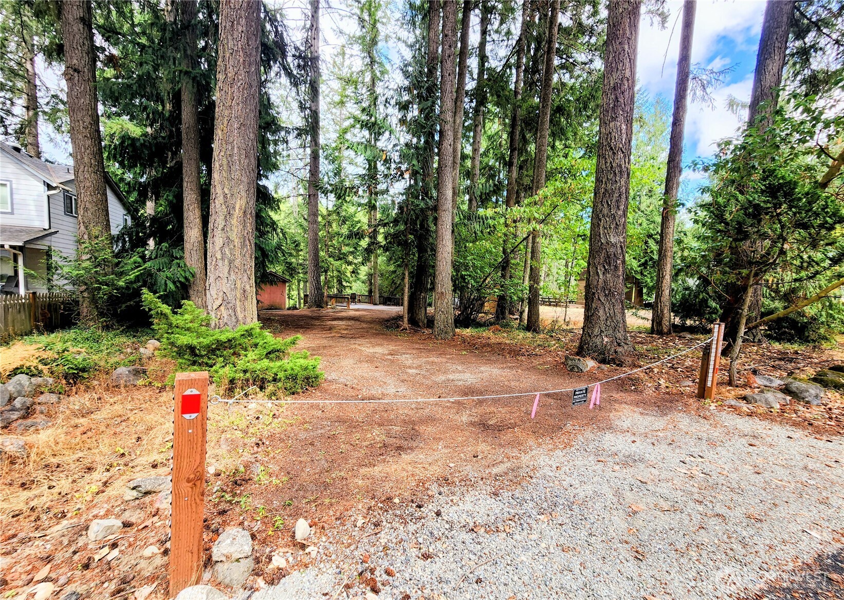 22406 Blue Lake Court Property Photo 2