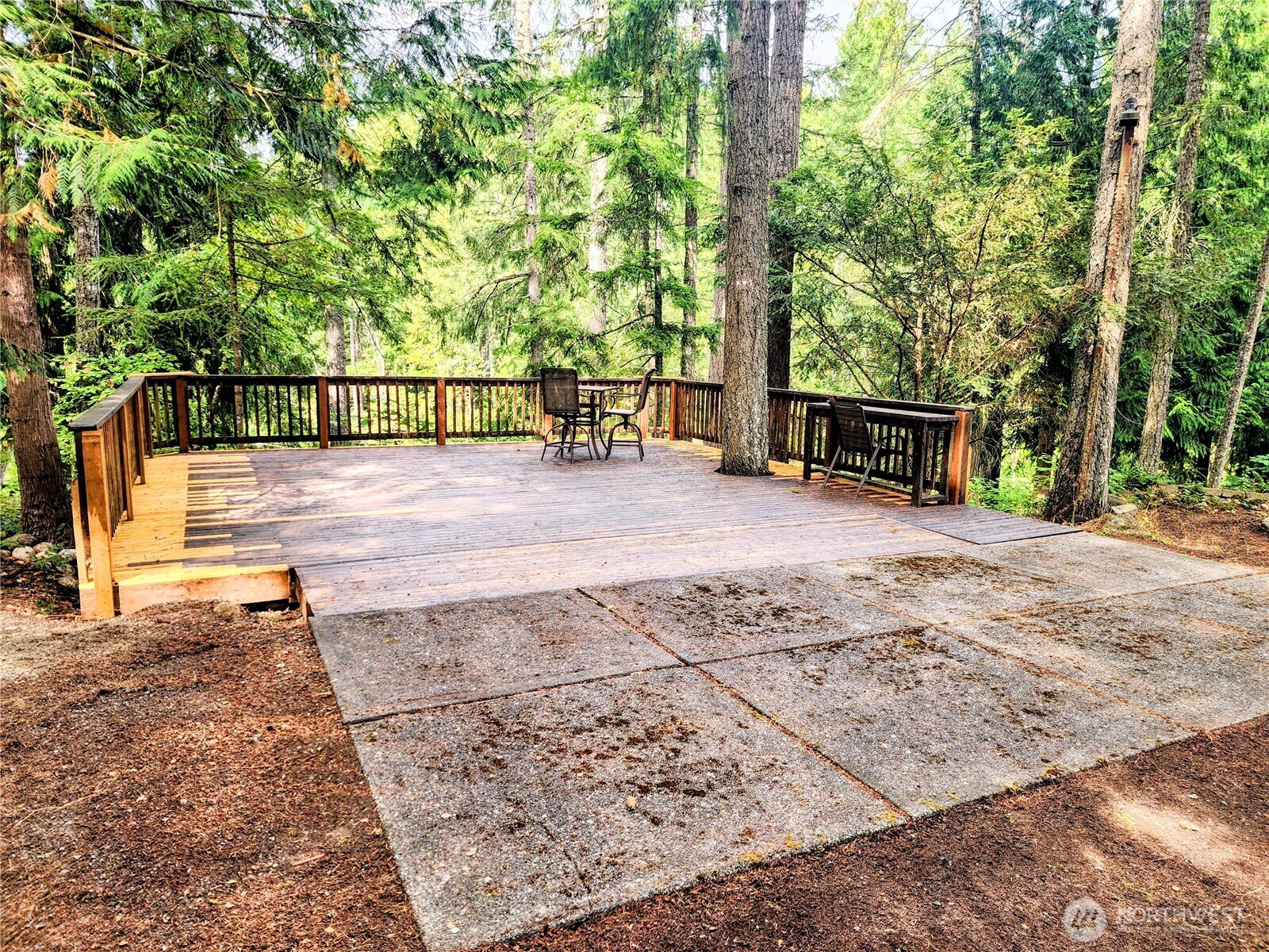 22406 Blue Lake Court Property Photo 8