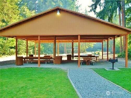 22406 Blue Lake Court Property Photo 22