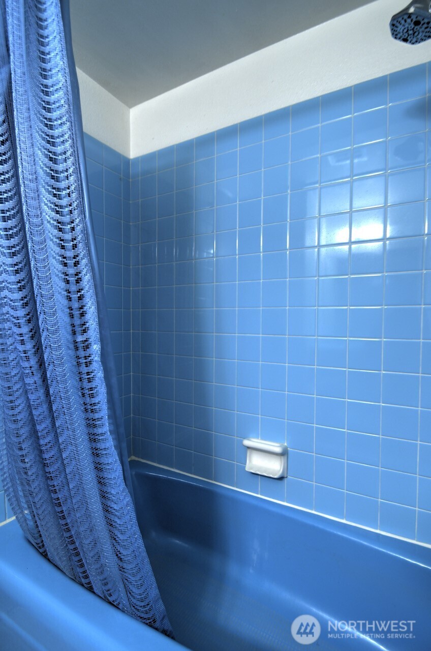 3301 33rd Loop Property Photo 20