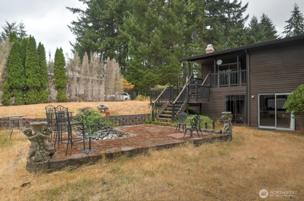3301 33rd Loop Property Photo 24