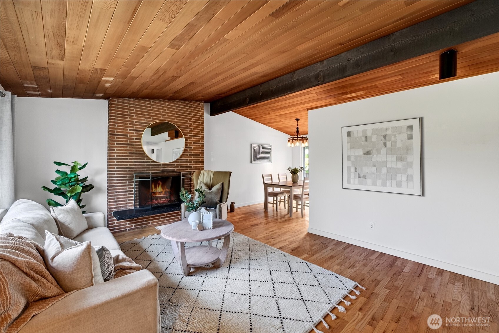 13812 9th Place Property Photo 2
