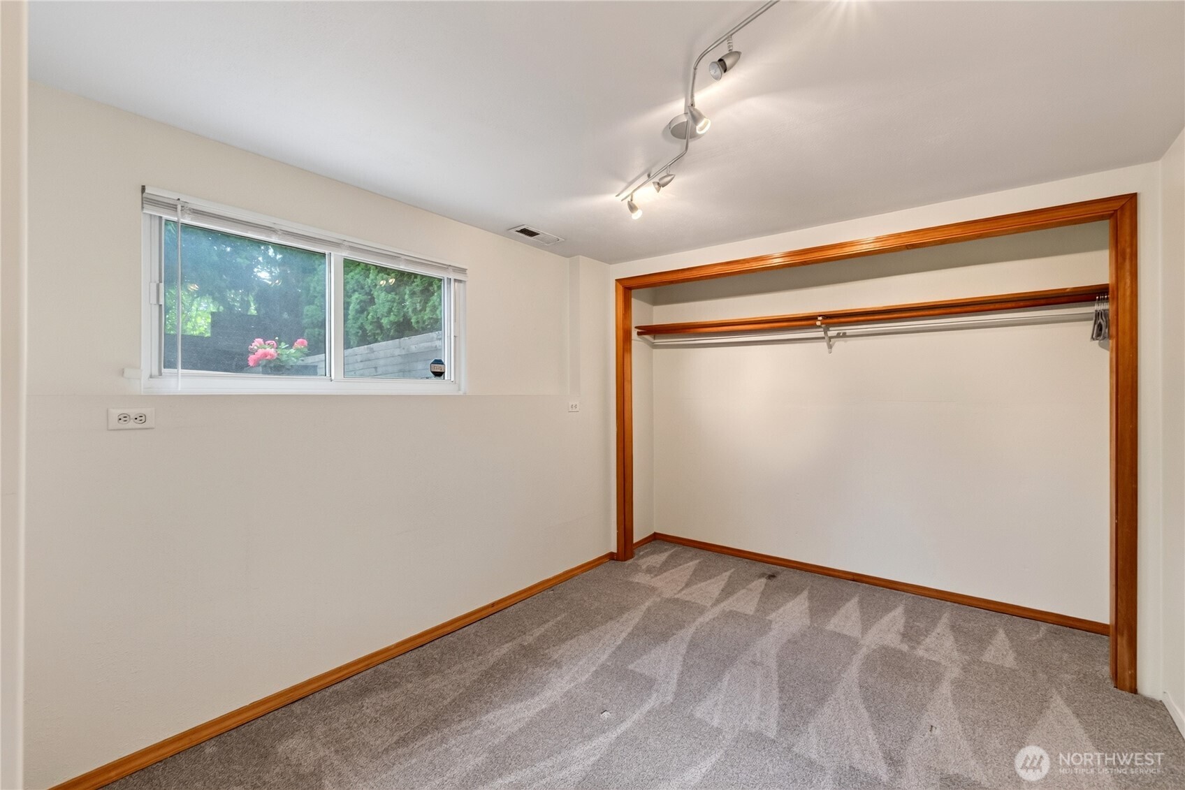 13812 9th Place Property Photo 21