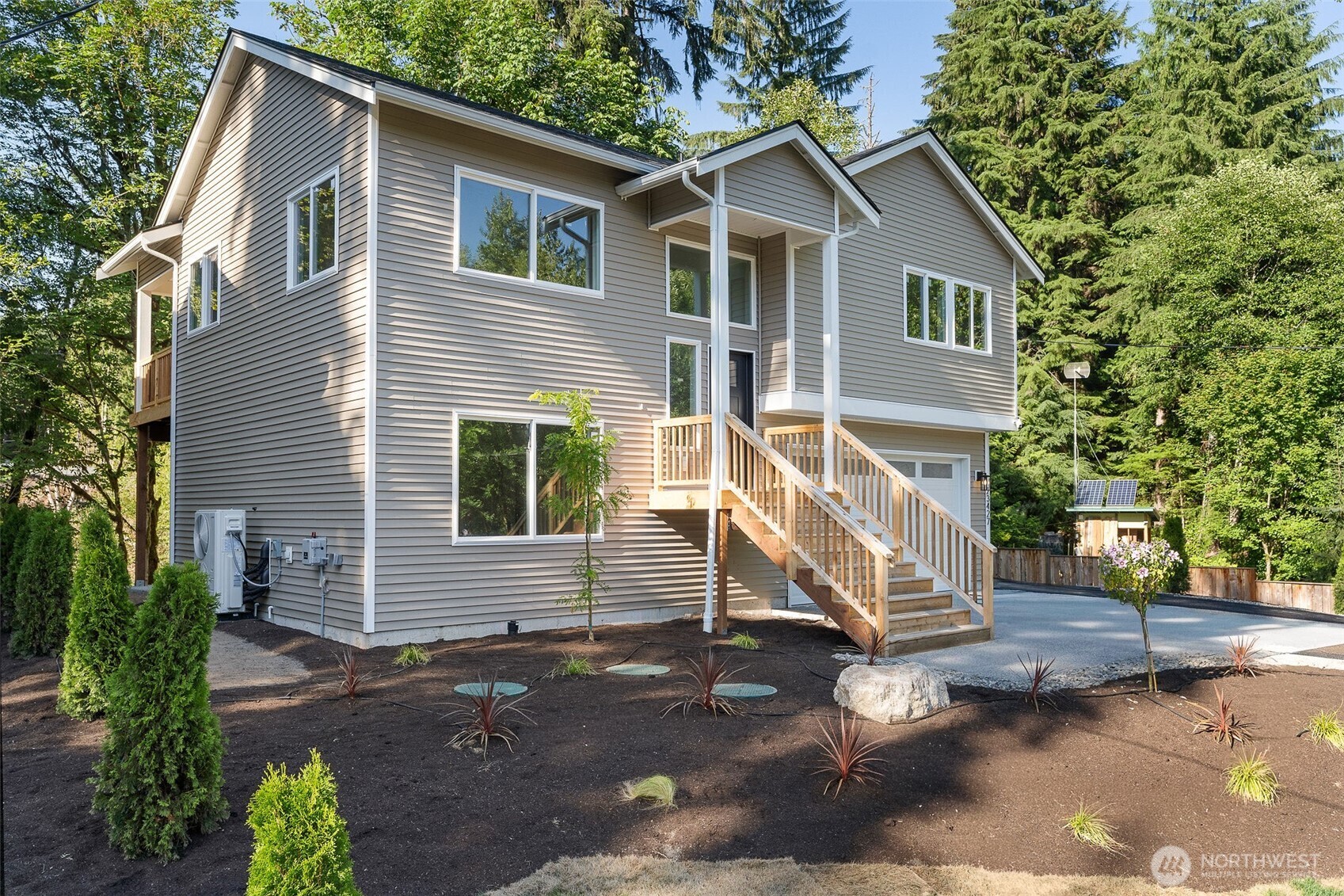 23427 Coyne Road Property Photo 1