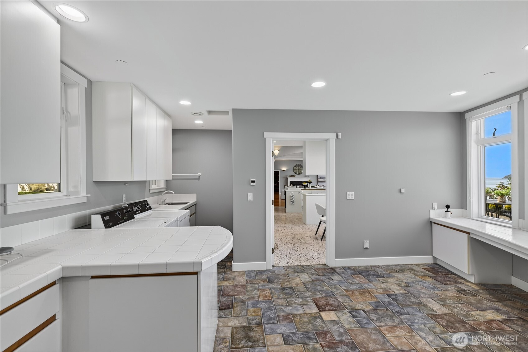 11064 Marine Drive Property Photo 13