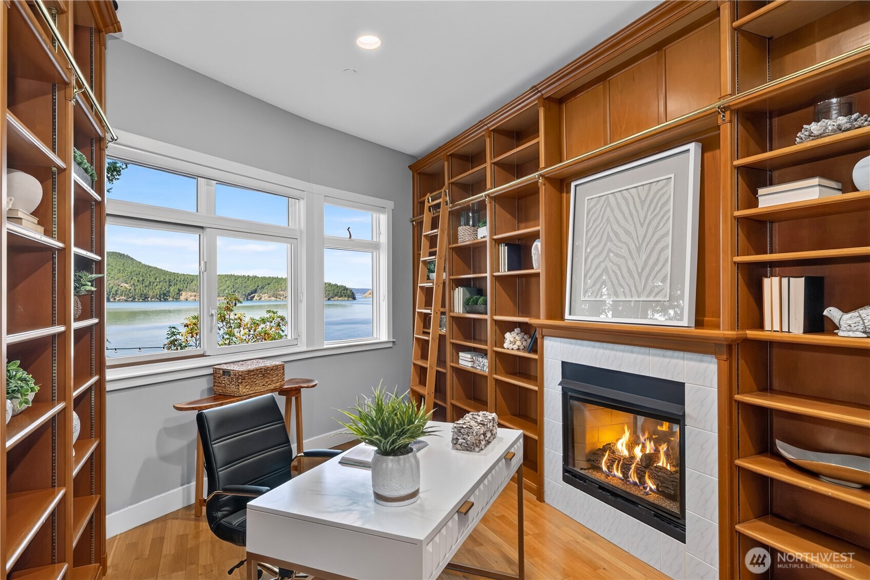 11064 Marine Drive Property Photo 17