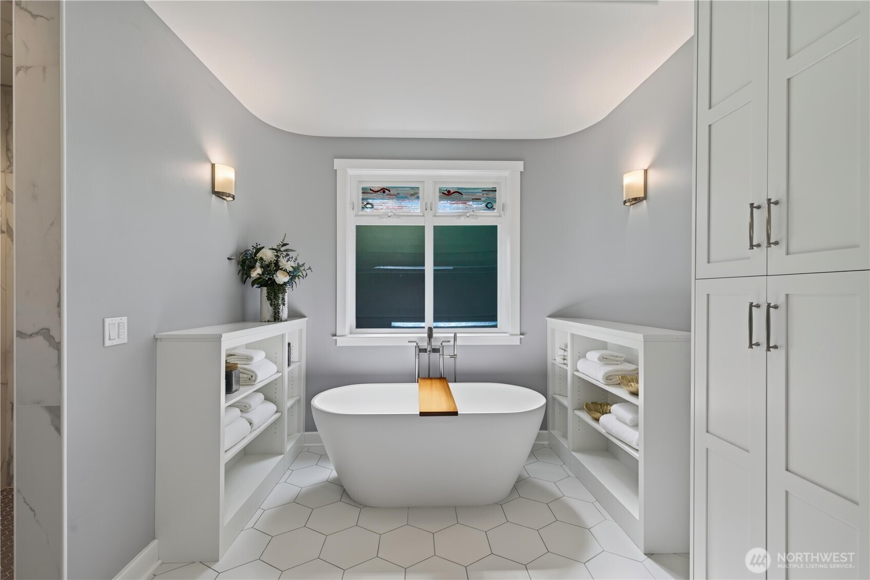 11064 Marine Drive Property Photo 24