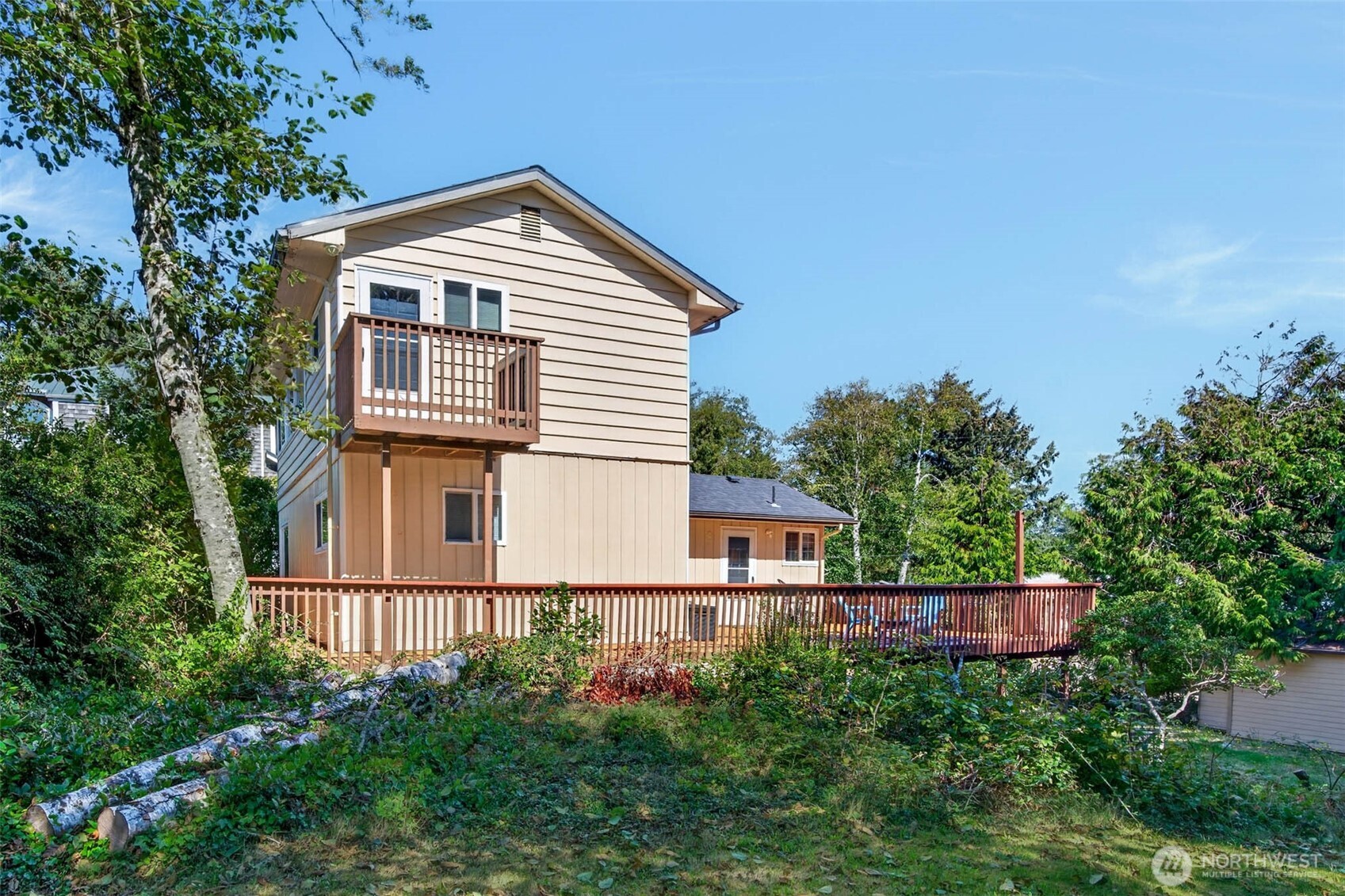 1208 228th Lane Property Photo 2