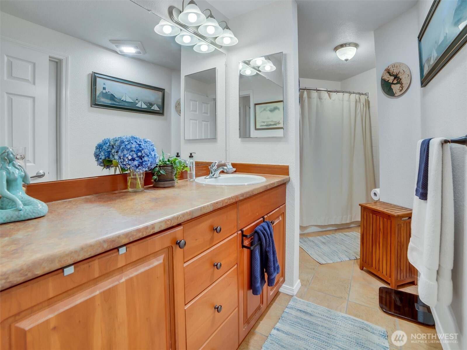 15433 Country Club Drive C104 Property Photo 12