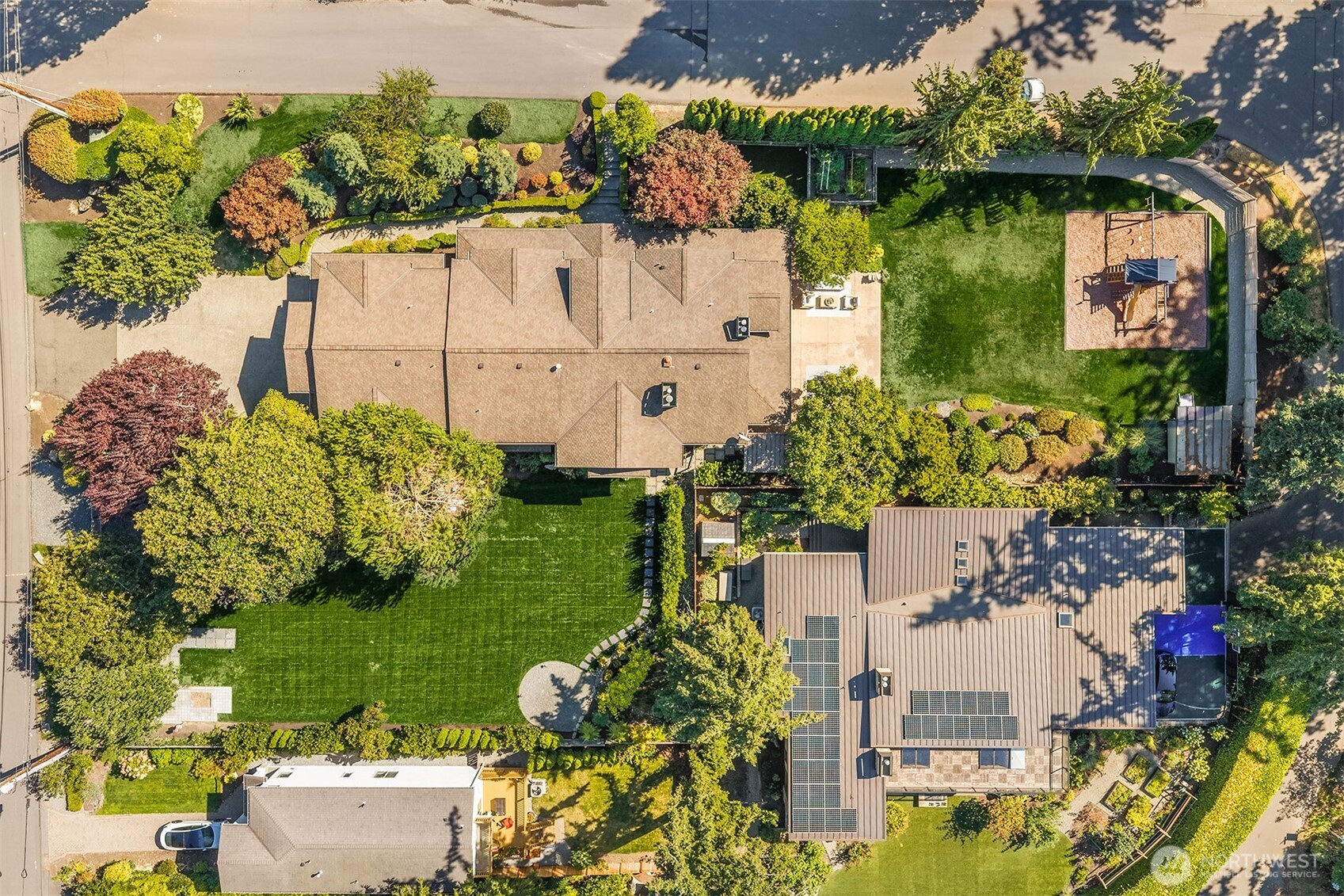 1411 8th Street Property Photo 1