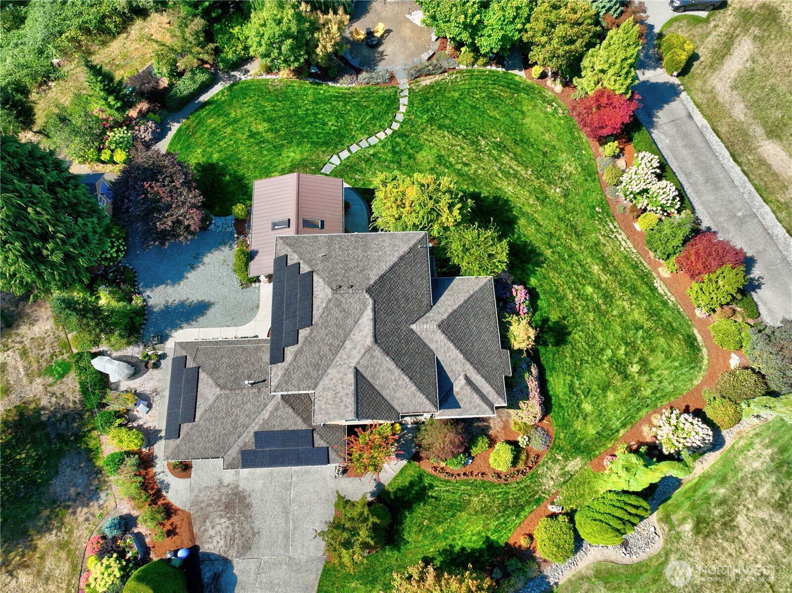 18704 117th Avenue Property Photo 3