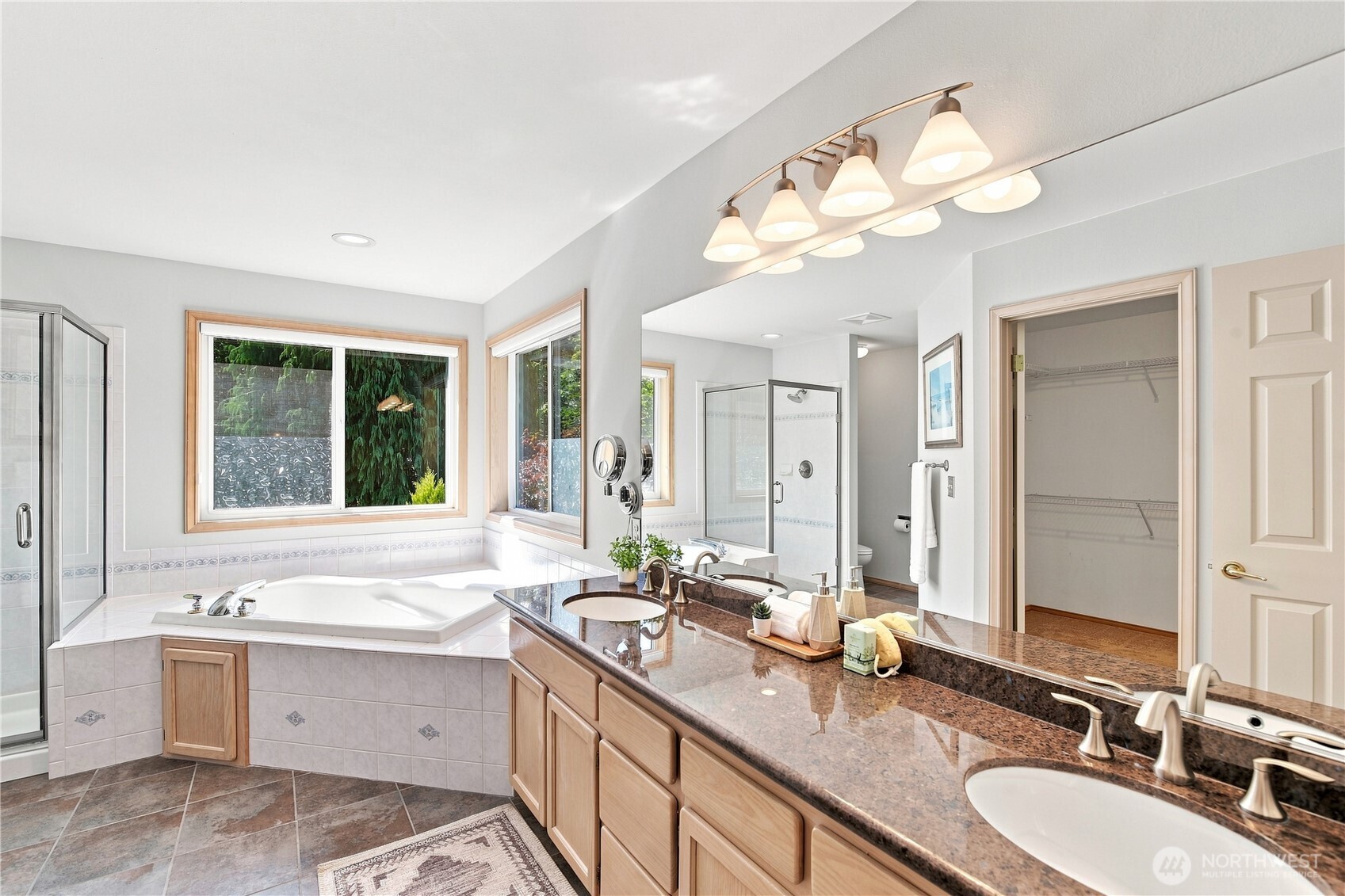 18704 117th Avenue Property Photo 25