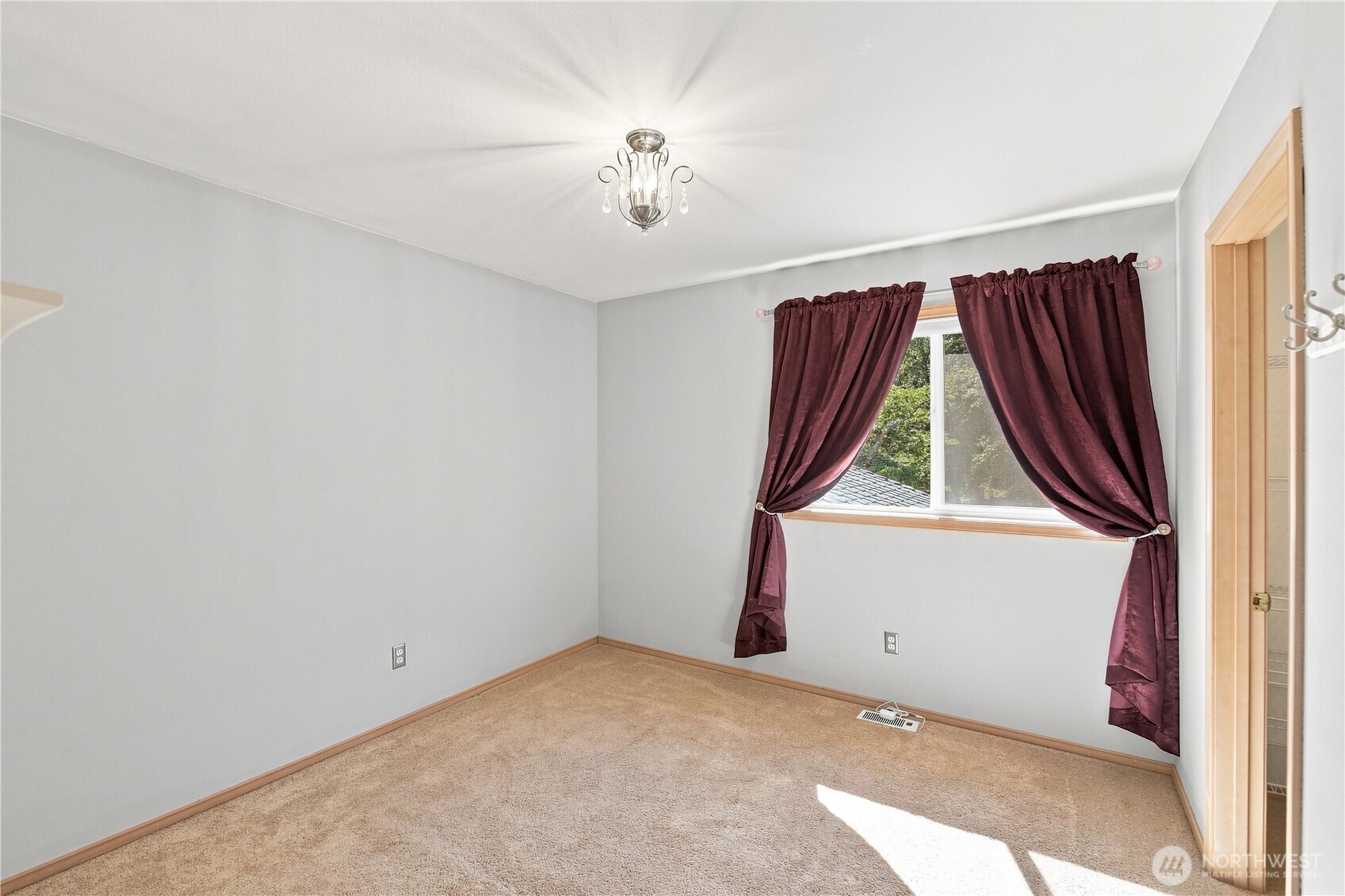 18704 117th Avenue Property Photo 30