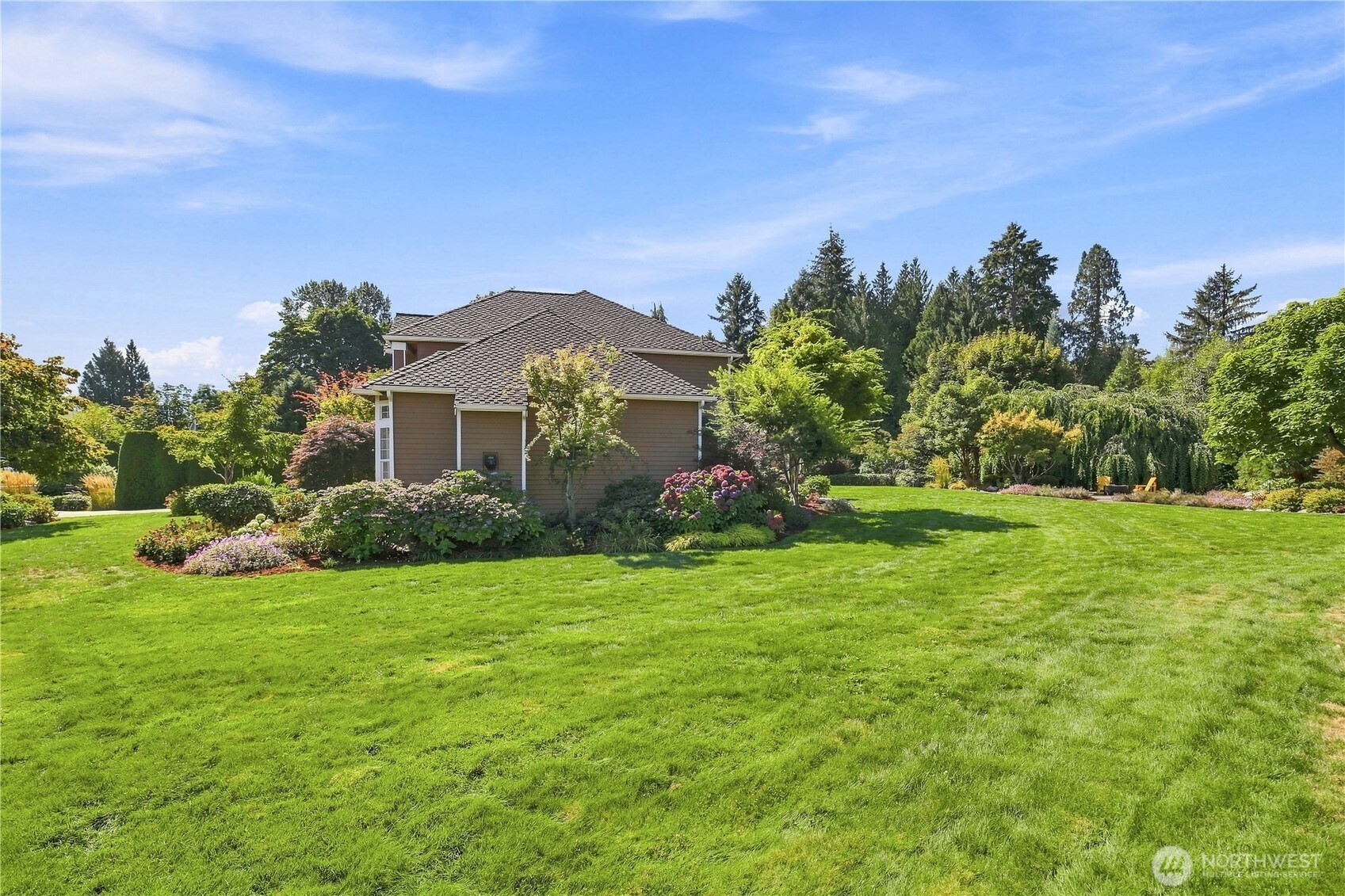 18704 117th Avenue Property Photo 38