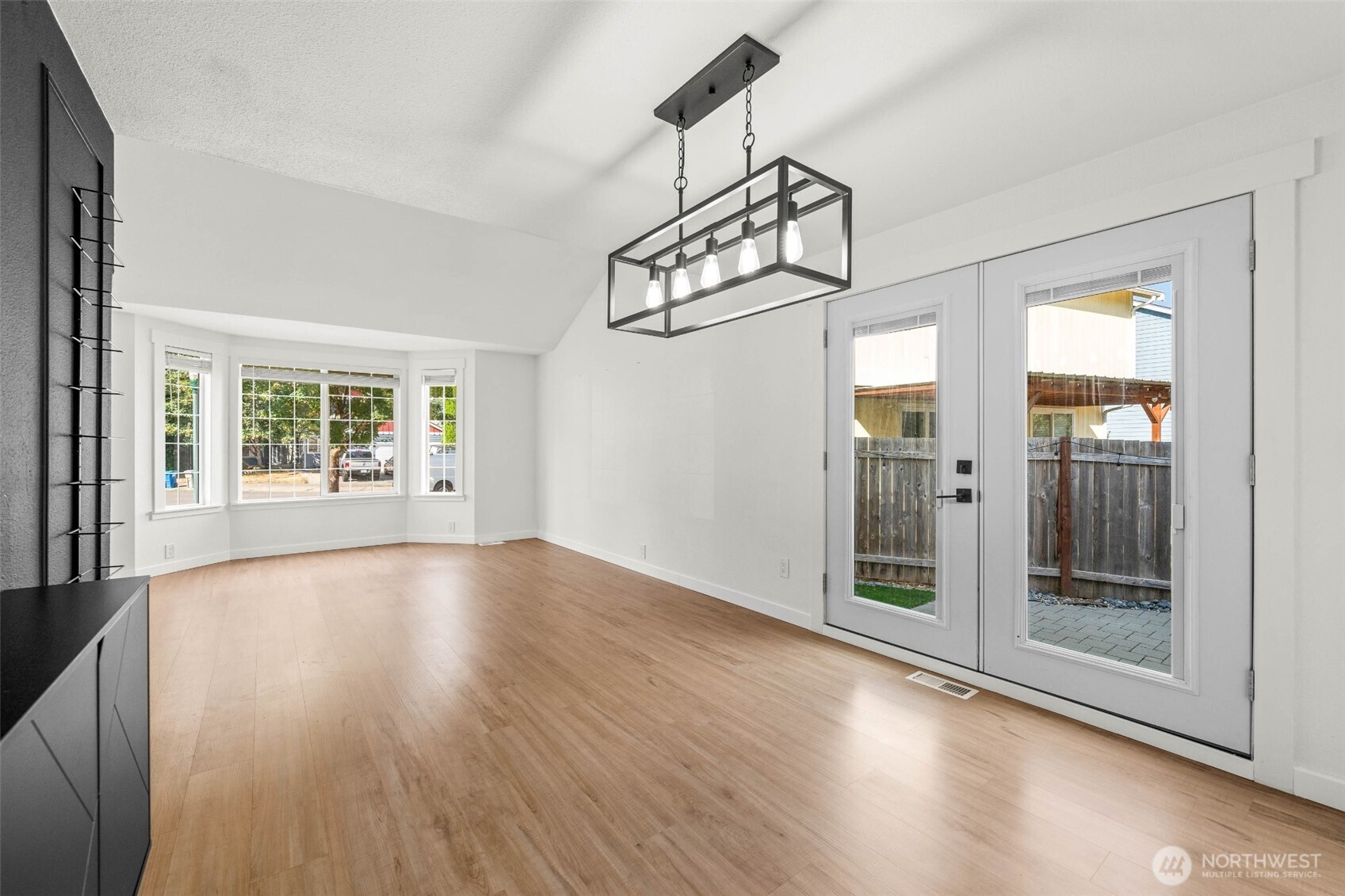 18215 Se 261st Court Property Photo 6