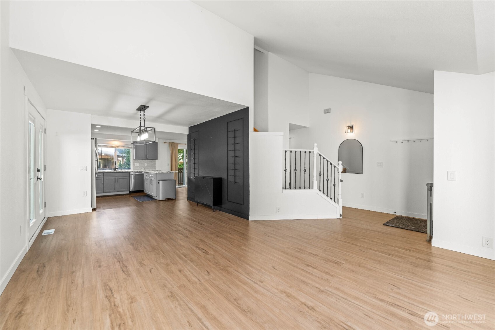 18215 Se 261st Court Property Photo 7