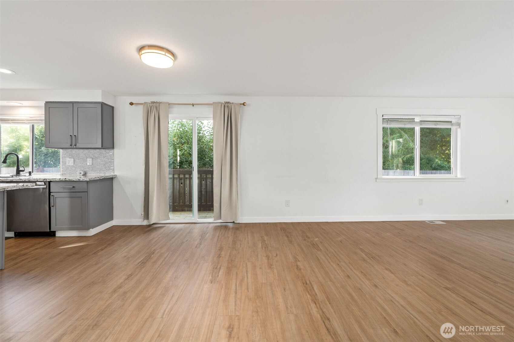 18215 Se 261st Court Property Photo 14