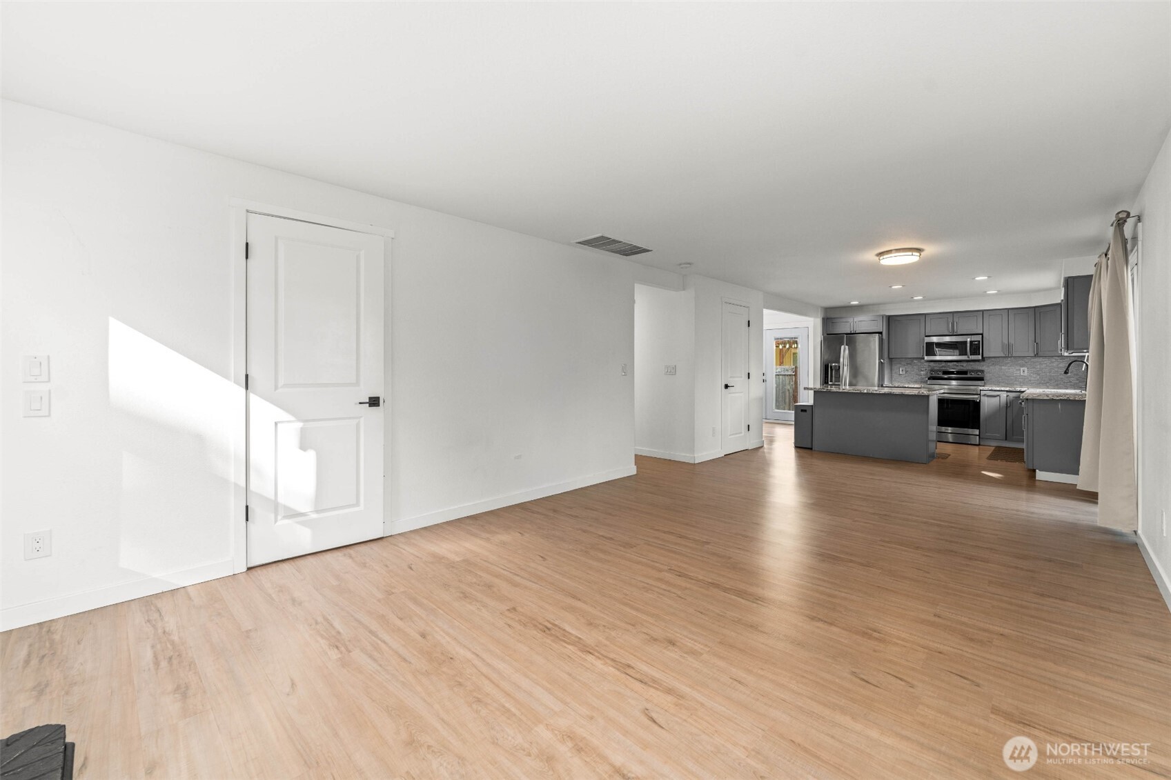 18215 Se 261st Court Property Photo 16