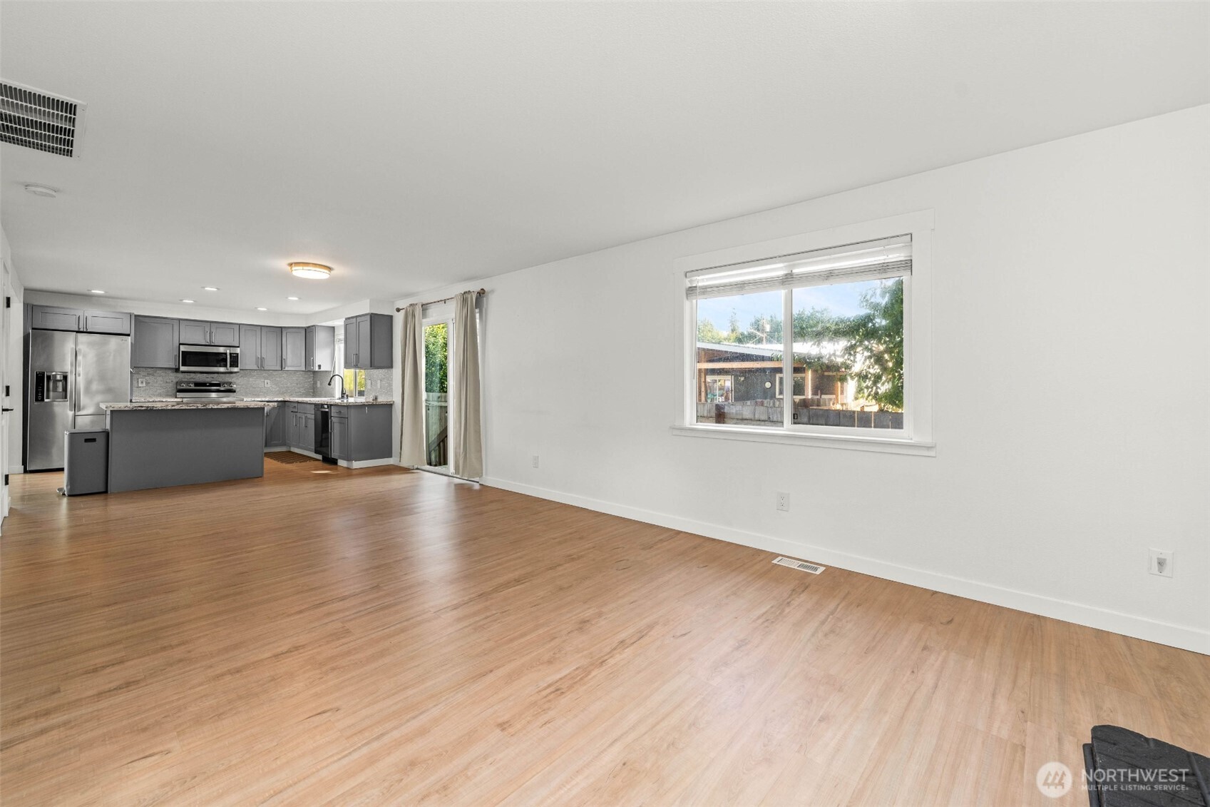 18215 Se 261st Court Property Photo 17