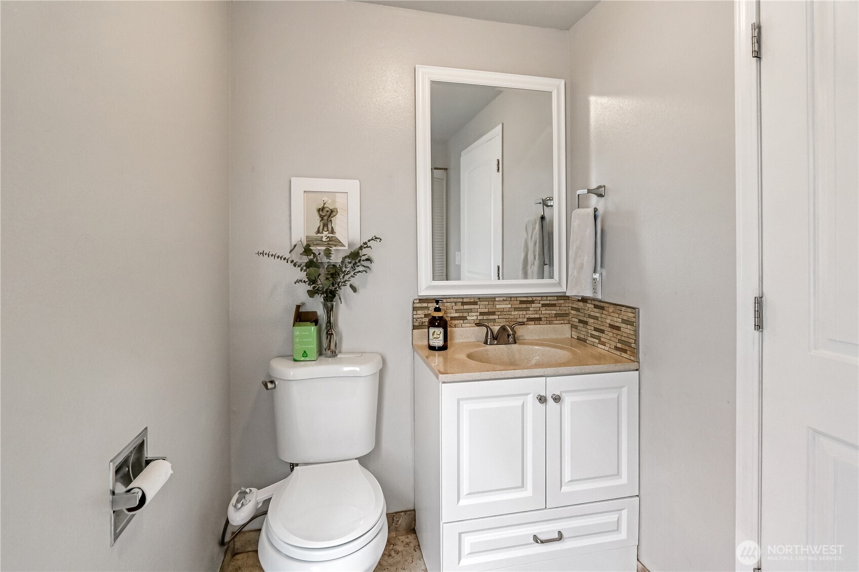 1228 143rd Street Property Photo 6