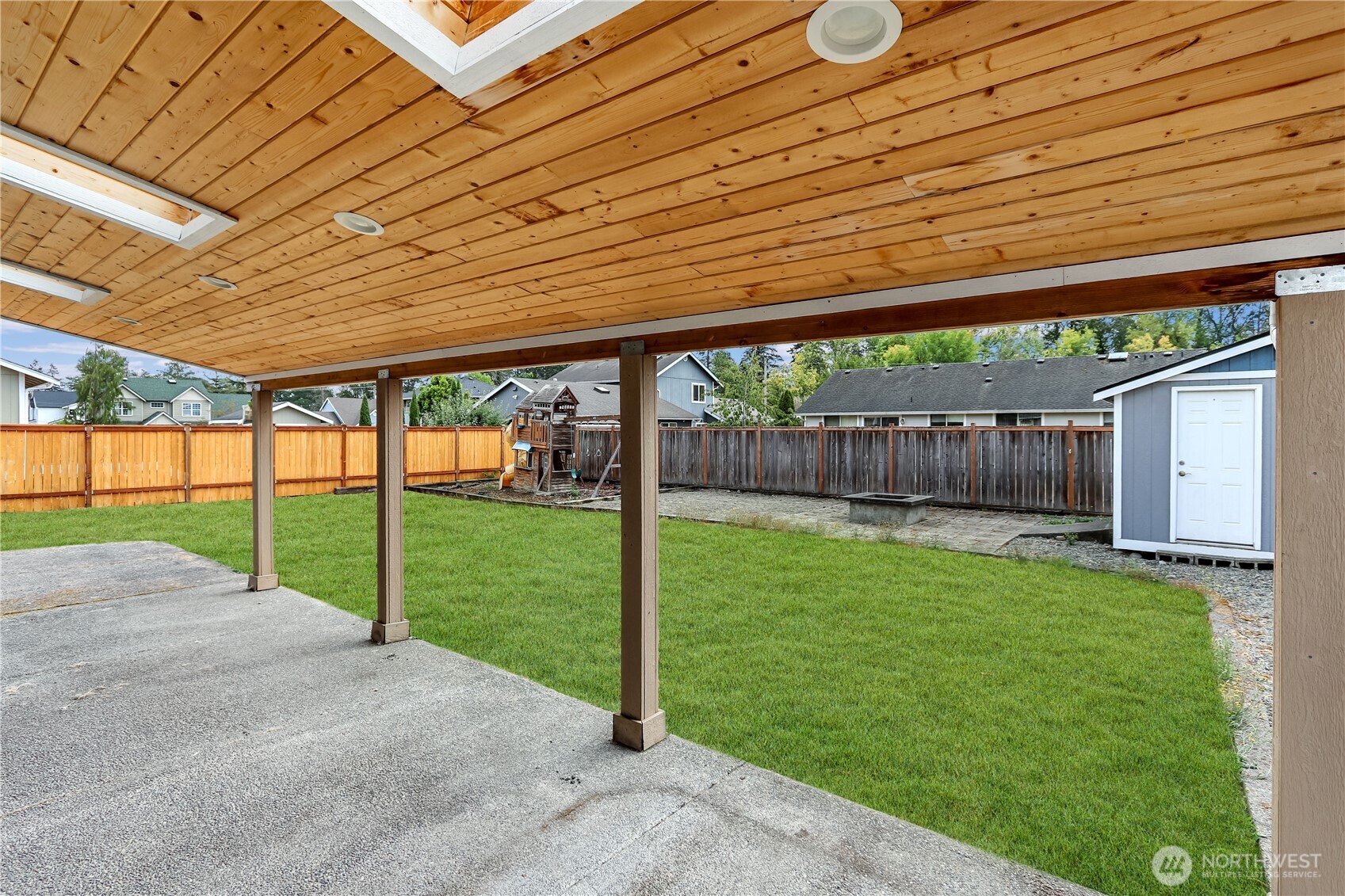 1228 143rd Street Property Photo 15