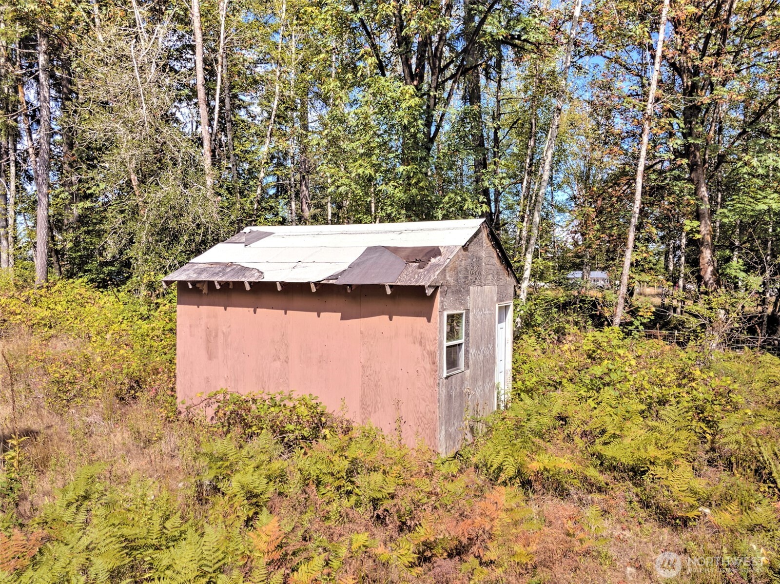 60 Se Mable Taylor Lane Property Photo 8