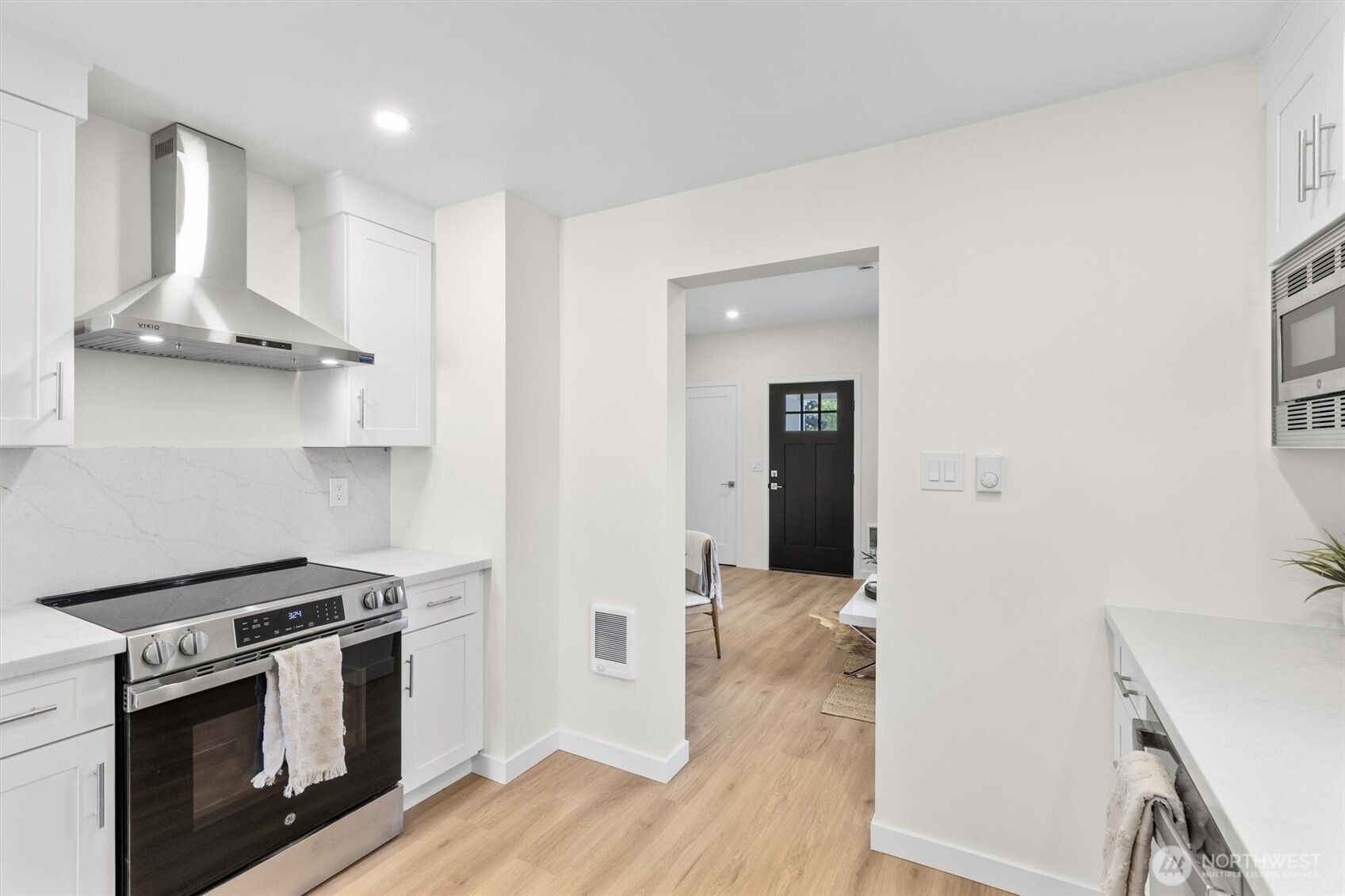 448 Front Street Property Photo 16