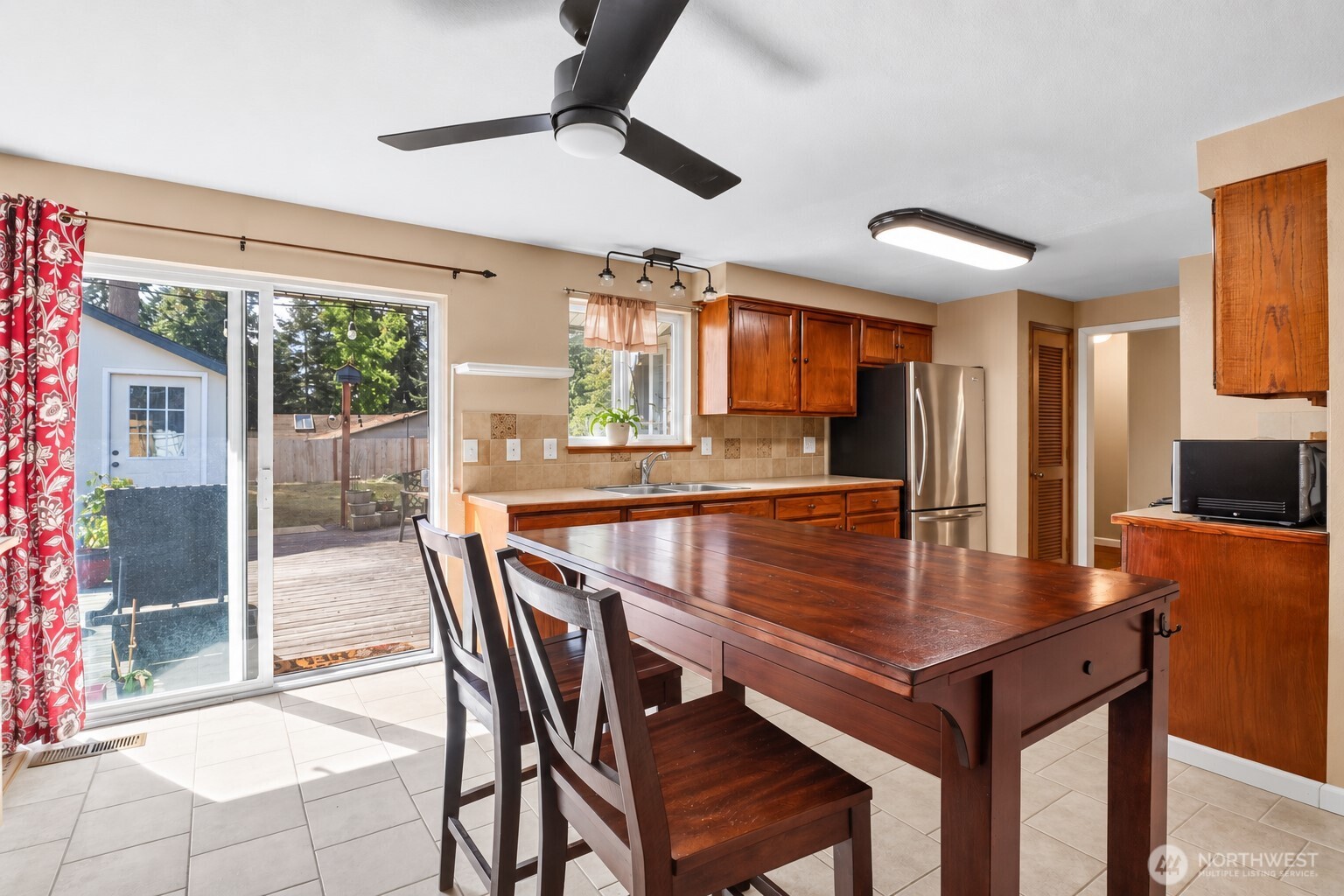 3073 Carpenter Hills Loop Property Photo 10