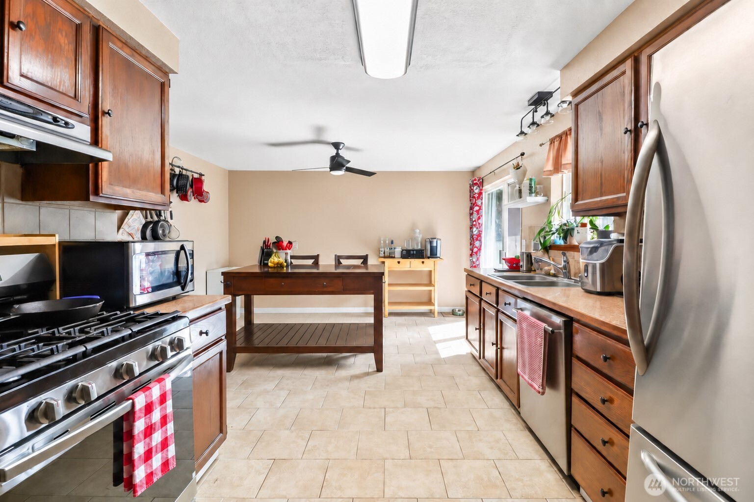 3073 Carpenter Hills Loop Property Photo 11