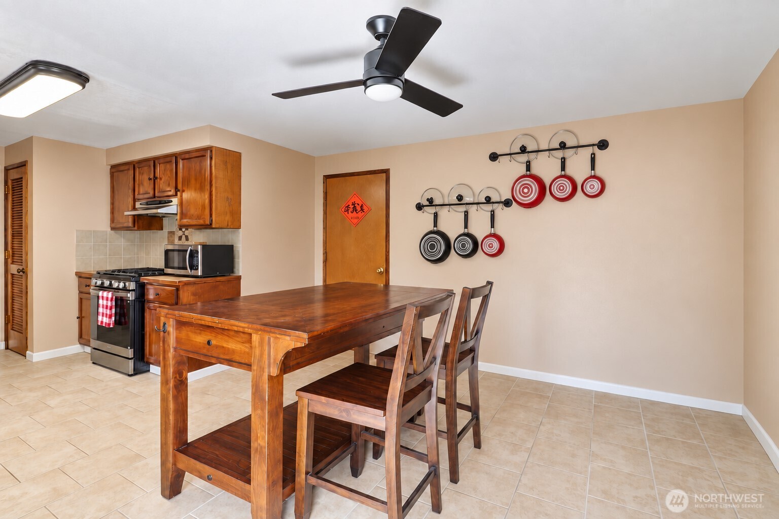 3073 Carpenter Hills Loop Property Photo 11