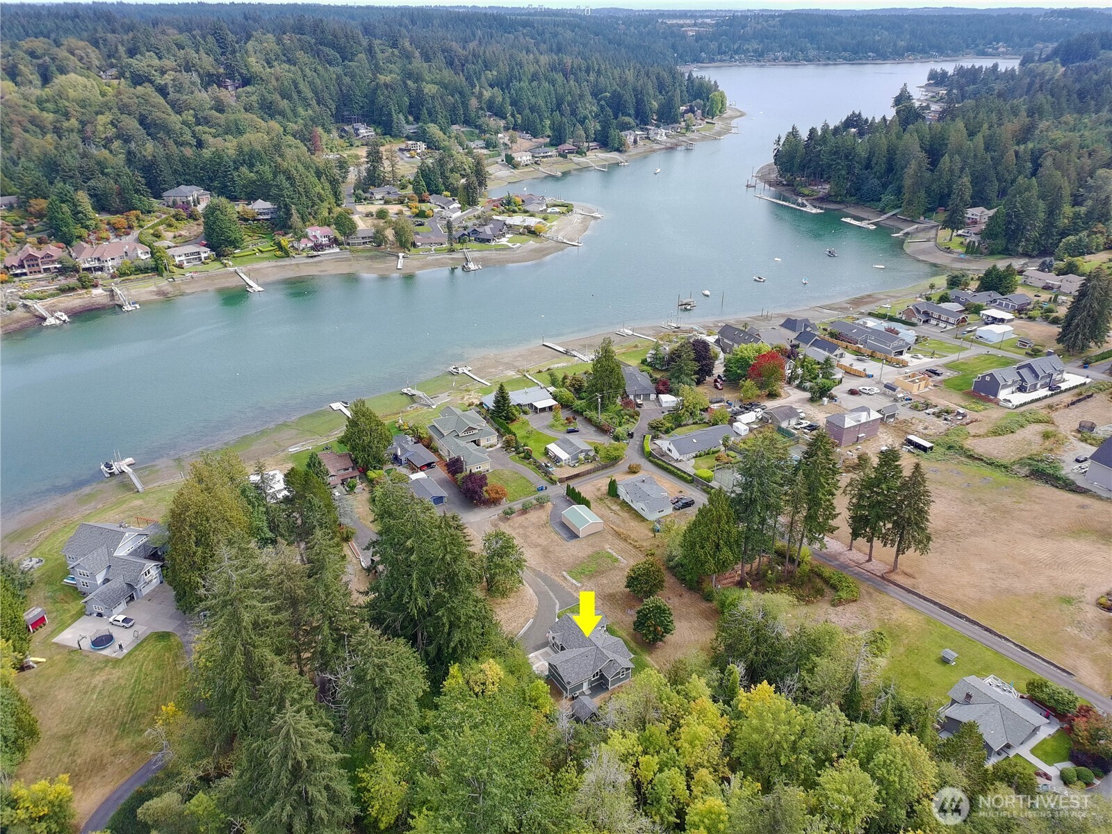 3905 Wollochet Drive Property Photo 3