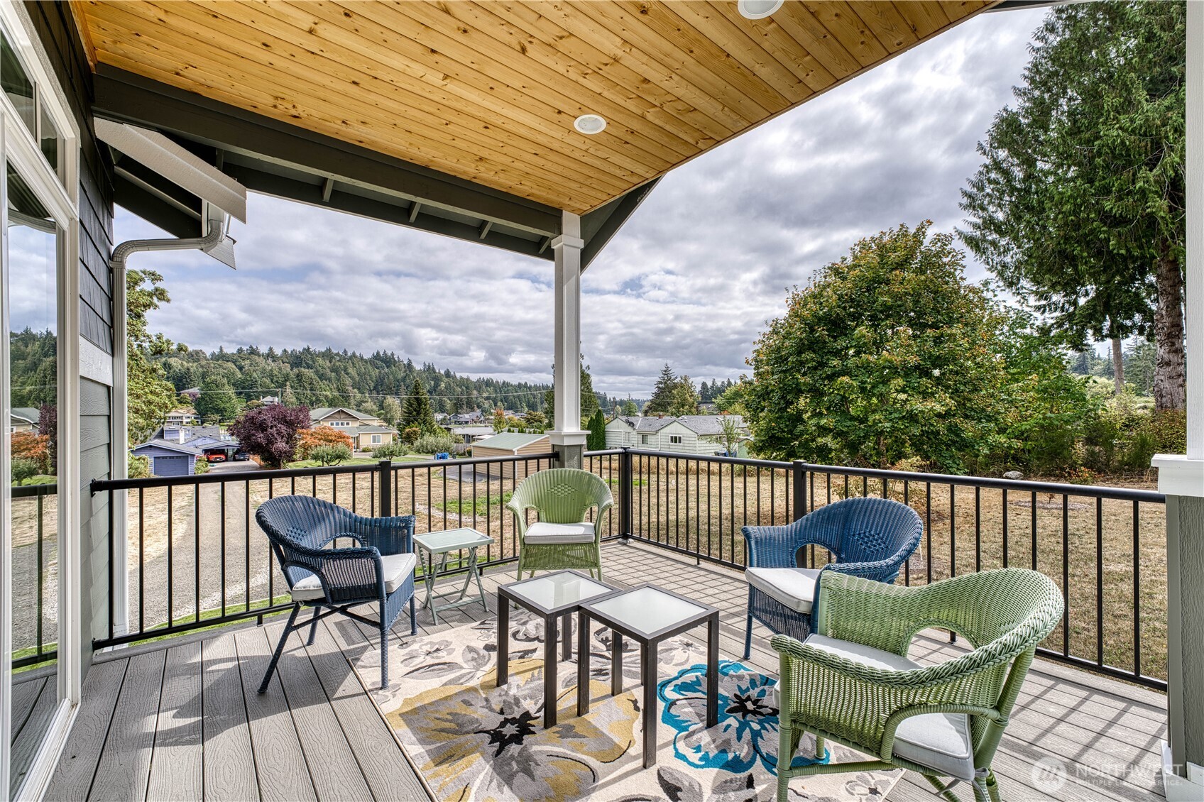 3905 Wollochet Drive Property Photo 8