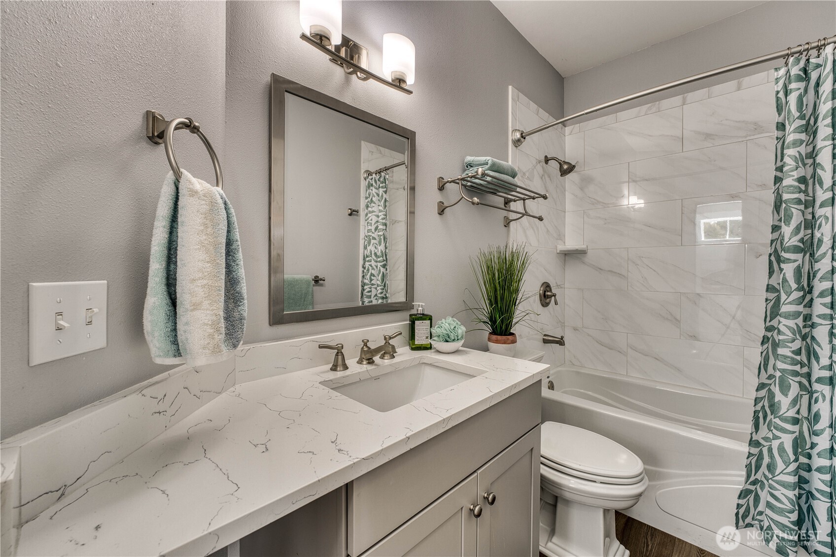 3905 Wollochet Drive Property Photo 21
