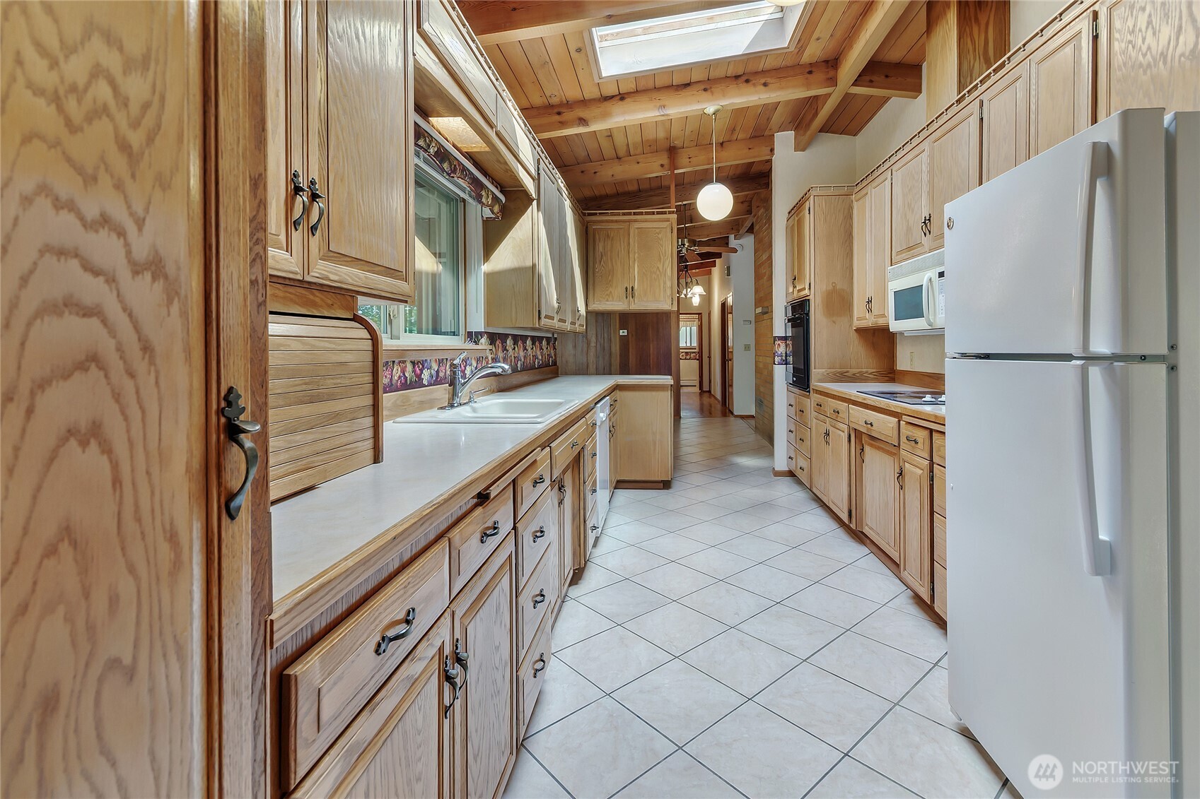 6503 2nd St Ct E Property Photo 8