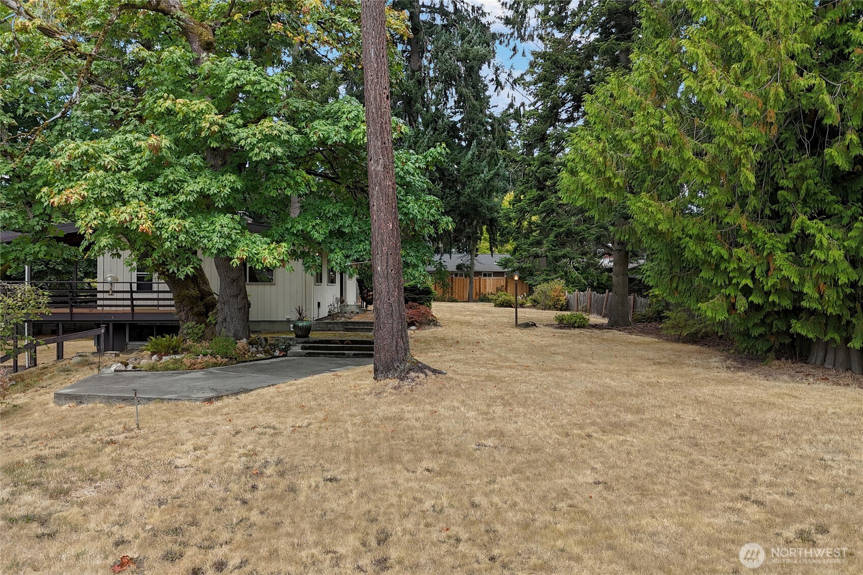 6503 2nd St Ct E Property Photo 27