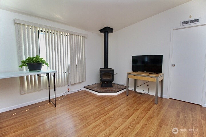 2101 S 324th Street 27 Property Photo 11