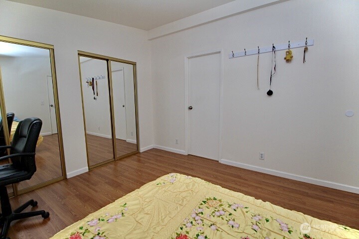 2101 S 324th Street 27 Property Photo 23