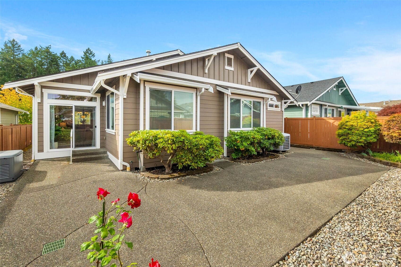 8422 Bainbridge Loop Property Photo 25