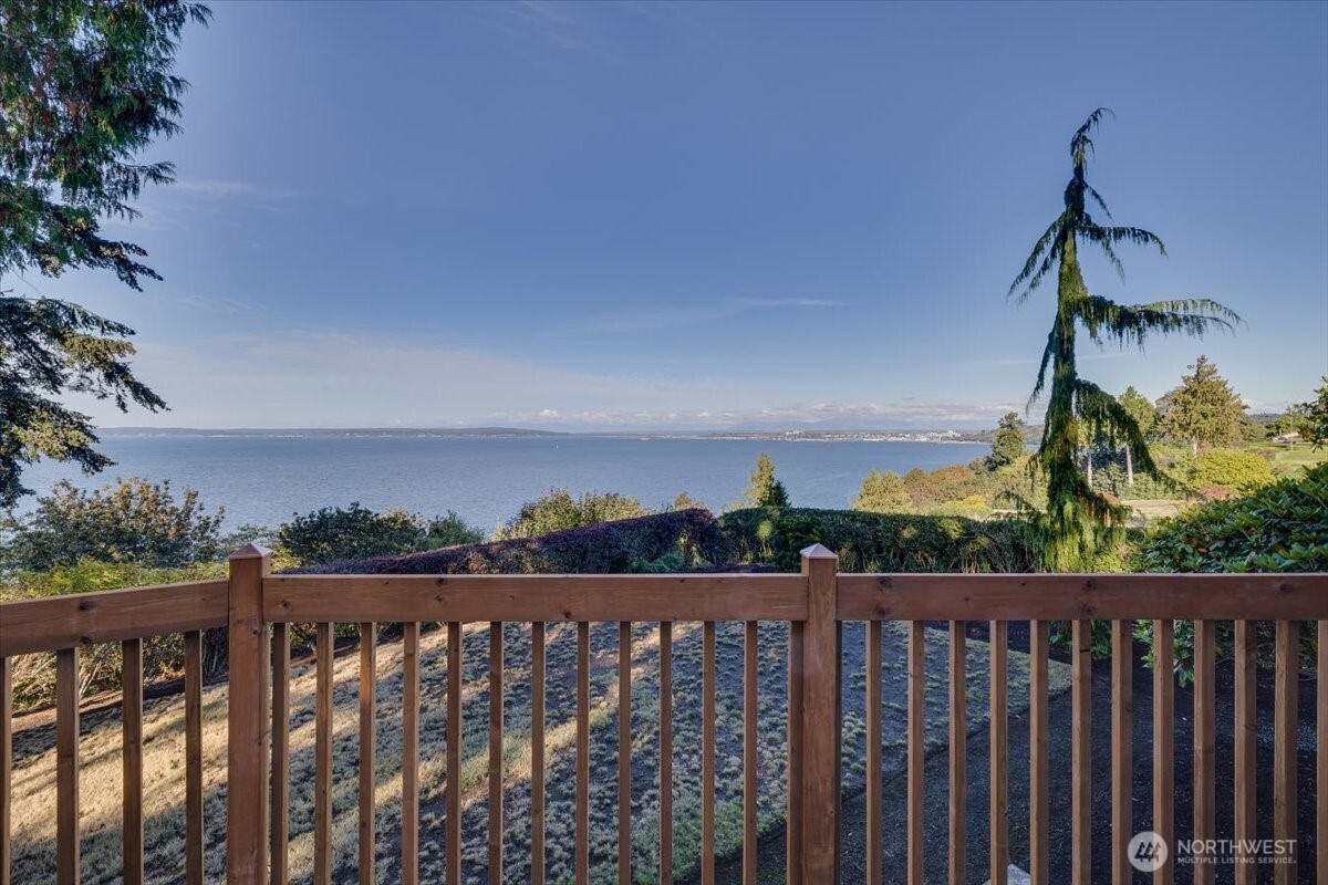 4605 Baker Drive Property Photo 16