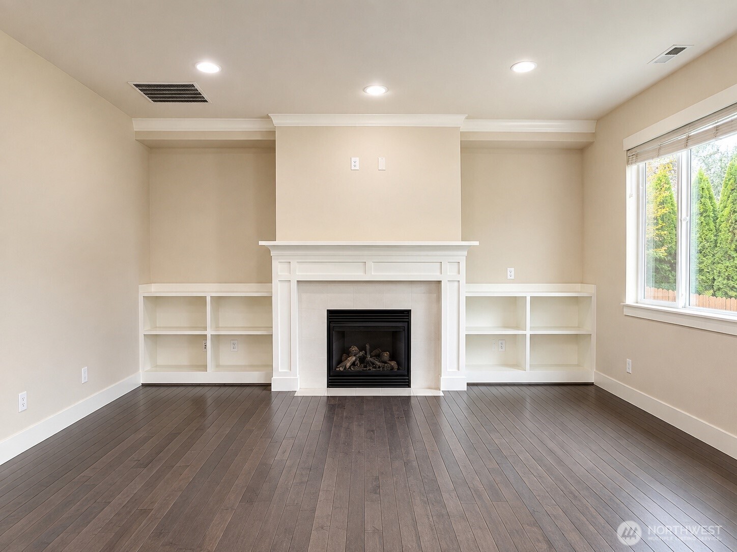 17602 40th Drive Property Photo 3