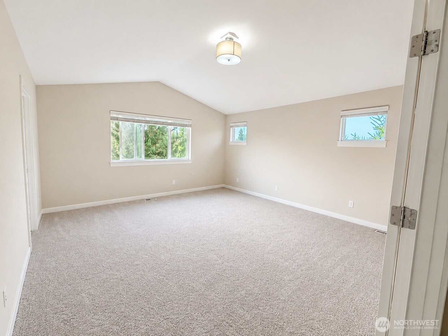 17602 40th Drive Property Photo 11