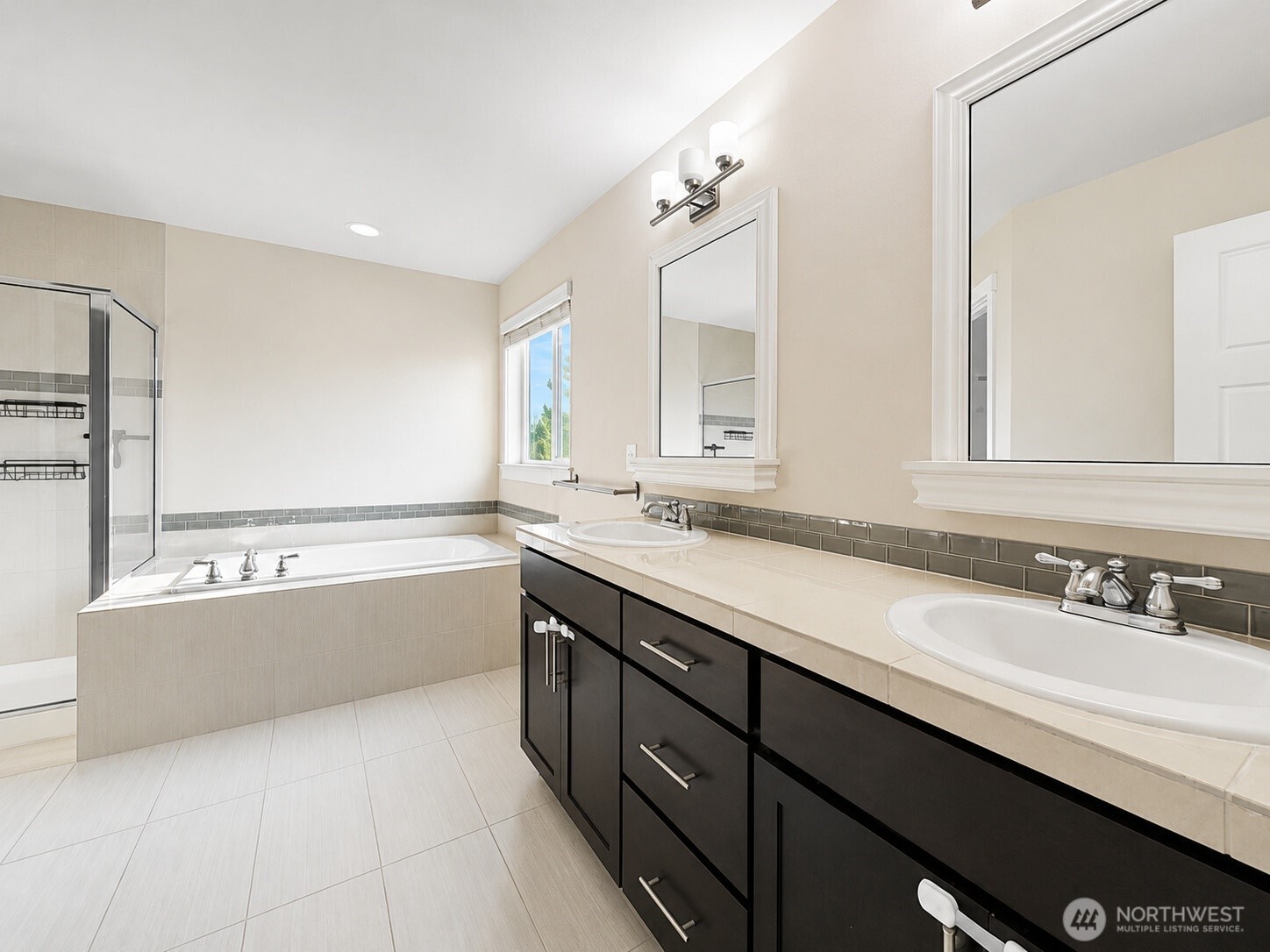 17602 40th Drive Property Photo 12