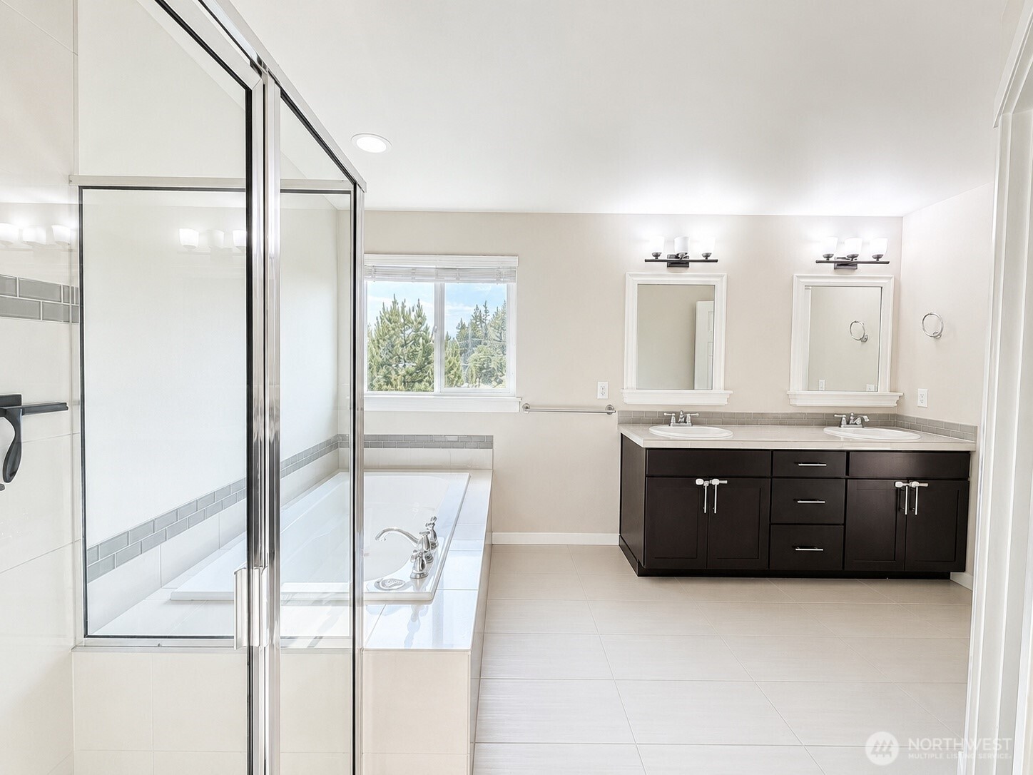 17602 40th Drive Property Photo 13