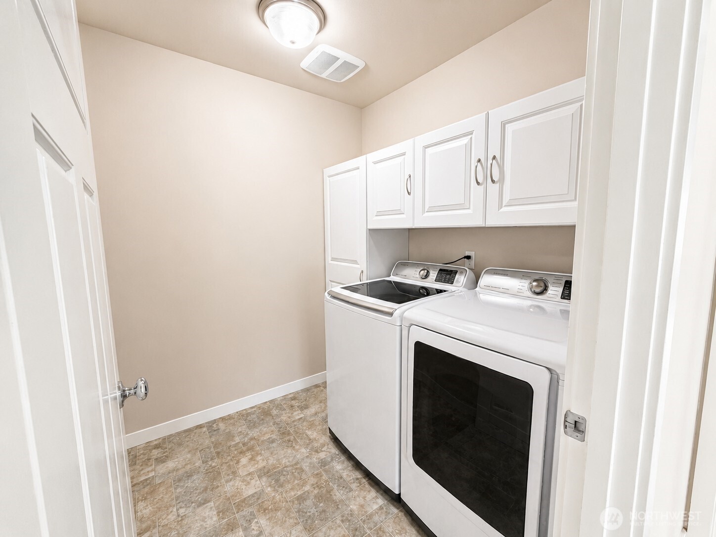 17602 40th Drive Property Photo 15