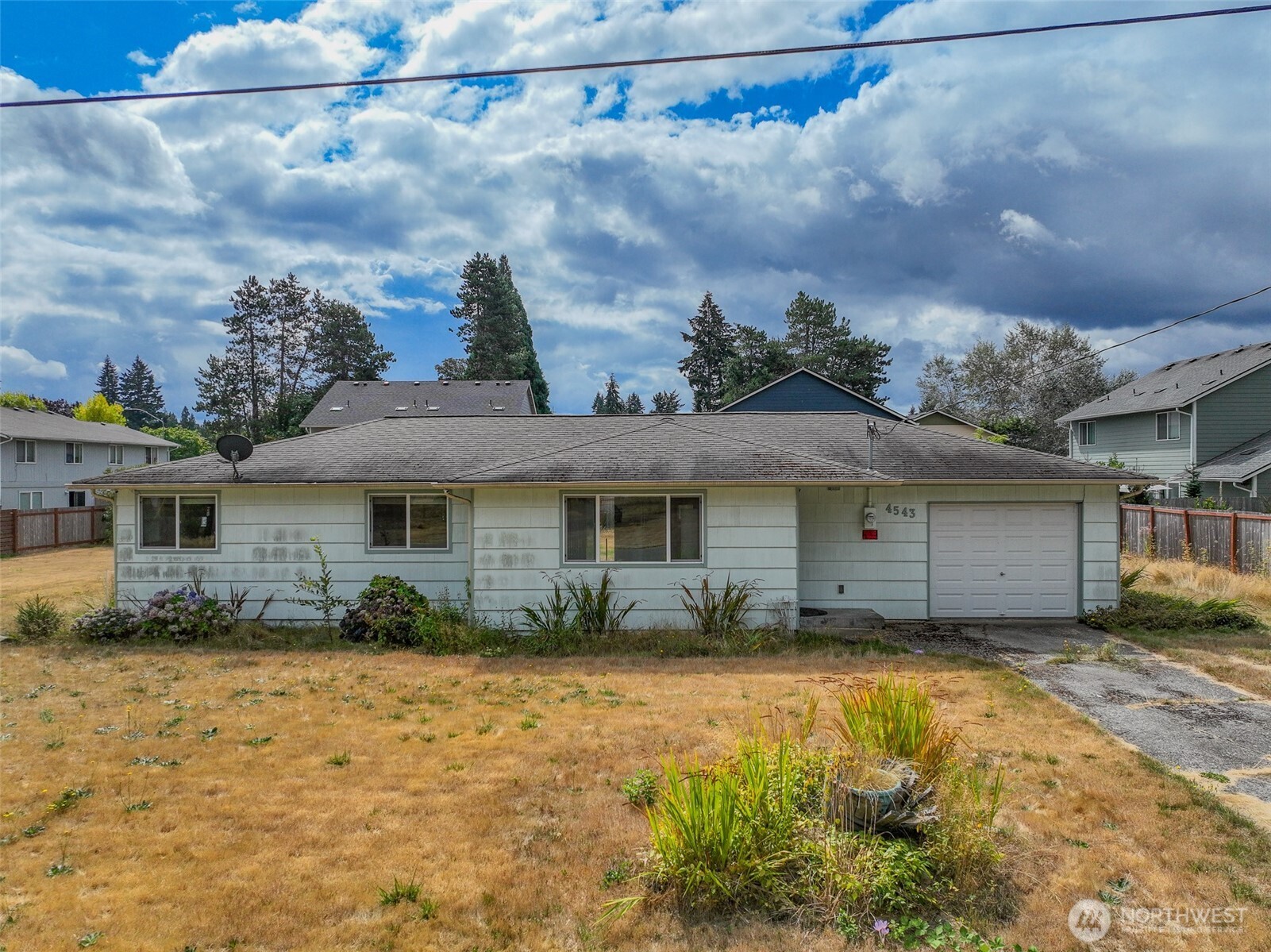 4543 19th Avenue Property Photo 3