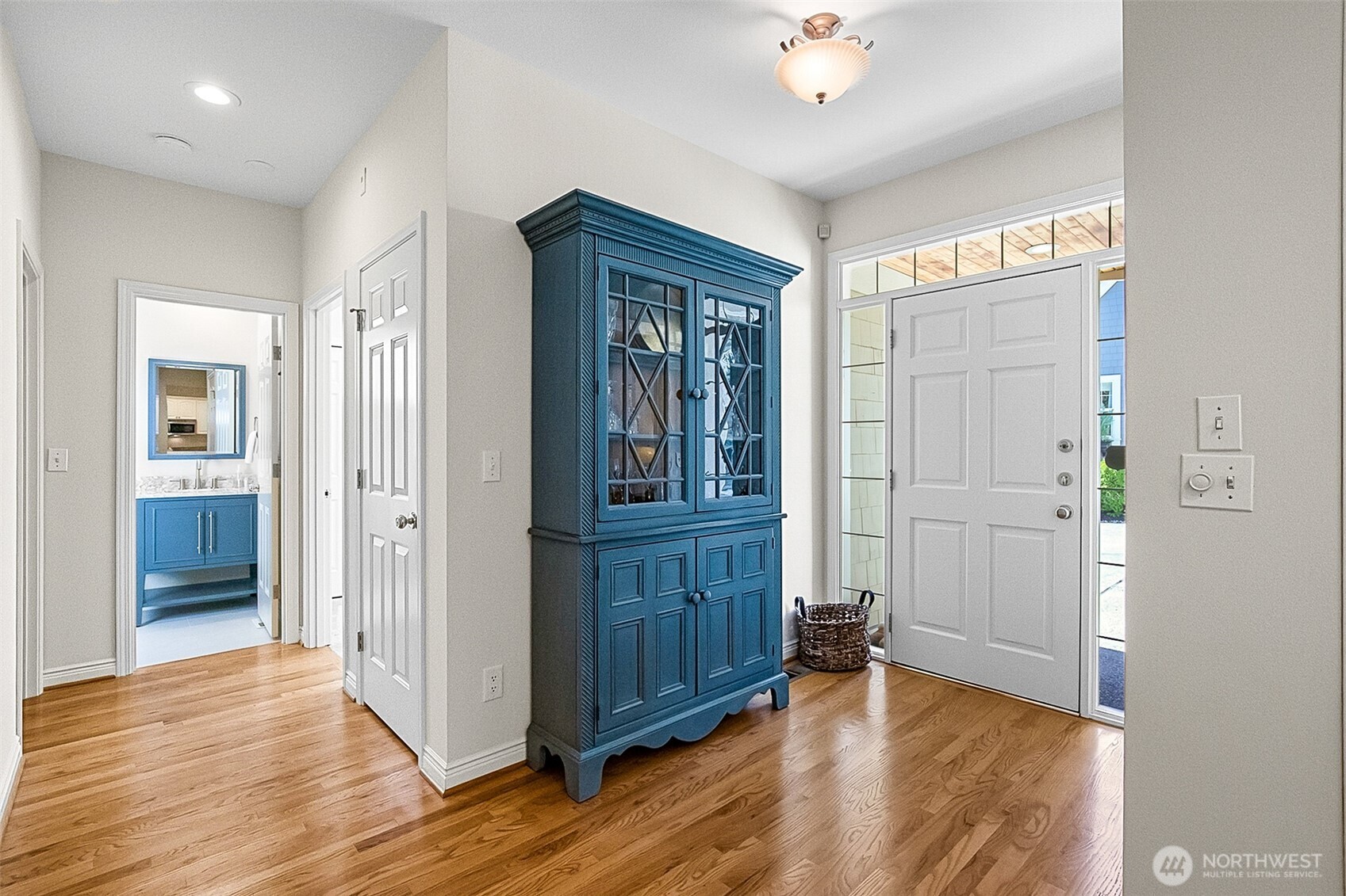 1831 163rd Street Property Photo 3
