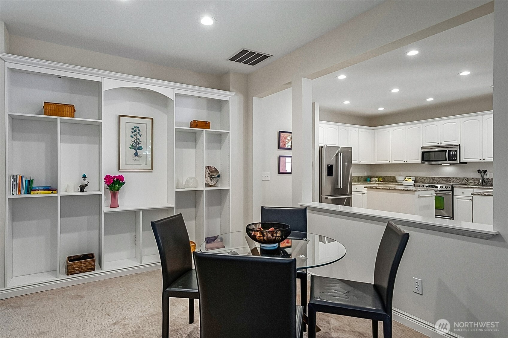 1831 163rd Street Property Photo 11