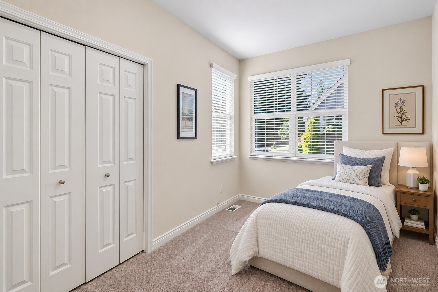 1831 163rd Street Property Photo 29