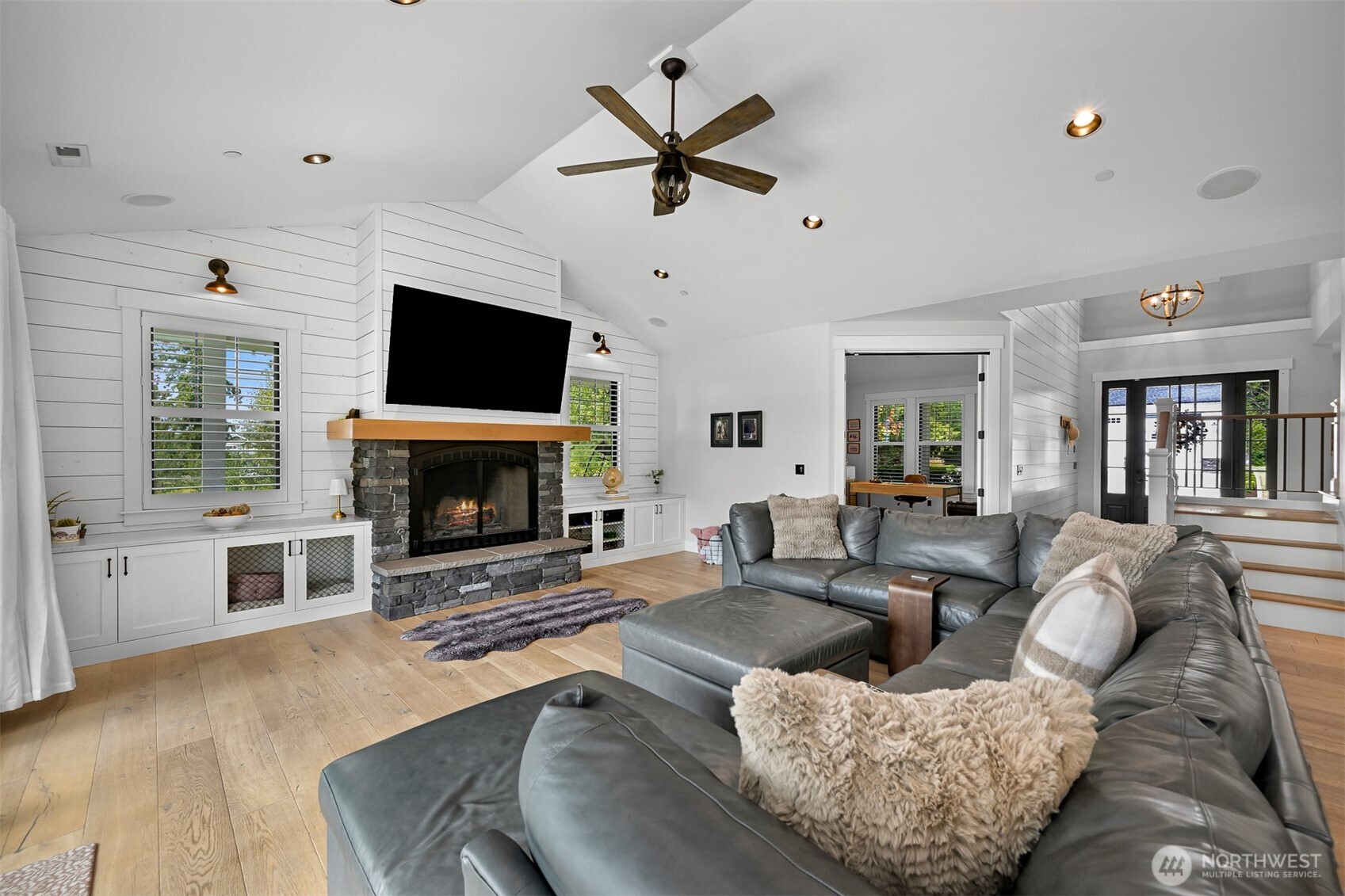 3655 Siper Lane Property Photo 12