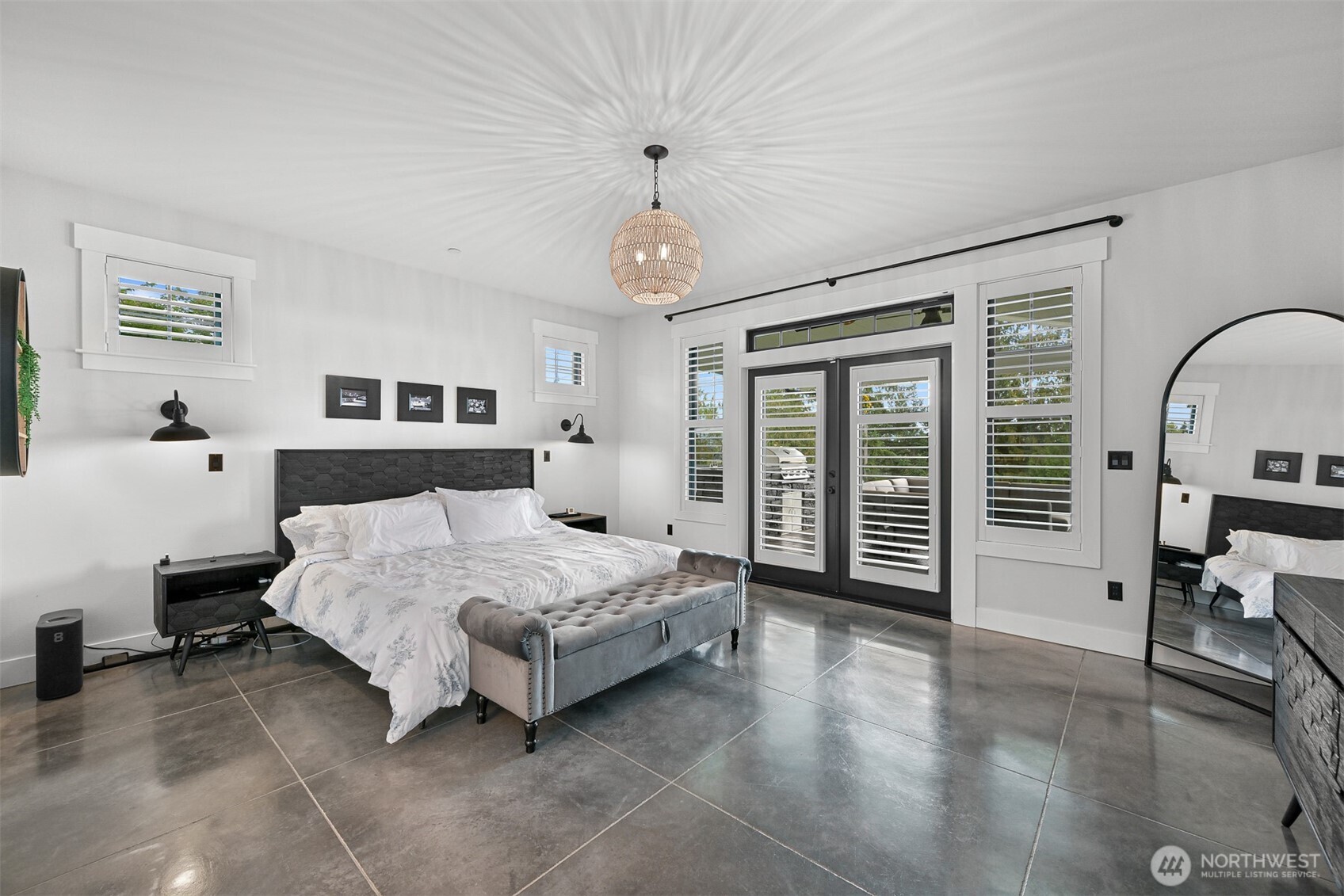 3655 Siper Lane Property Photo 13